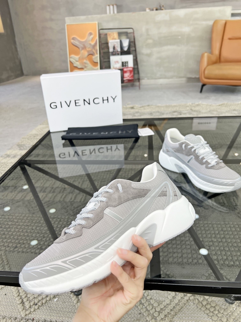 Givenchy Sneakers